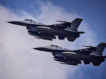 Liveblog zum Krieg in der Ukraine: Selenskij mahnt schnellen Einsatz von “F-16”-Kampfjets an