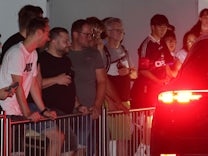 FC Bayern: Fans empfangen Harry Kane an der Säbener Straße