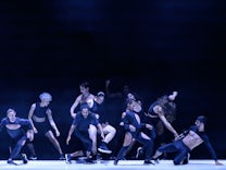 „Tanz im August“-Festival in Berlin: Ein Hauch Schwerelosigkeit