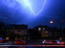 Hessen: Starkregen über Frankfurt führt zu Dutzenden Flugausfällen