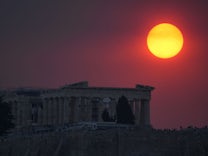 Griechenland: Ein Land unter einer riesigen Rauchwolke