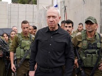 Liveblog zum Krieg in Nahost: Israels Verteidigungsminister: “Hamas hat die Kontrolle über Gaza verloren”