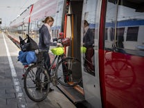 Bahnverkehr in Bayern: Viele Einschränkungen bei neuem Ein-Euro-Ticket für Fahrräder