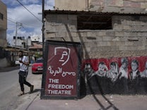 Krieg in Nahost: Theaterleitung festgenommen