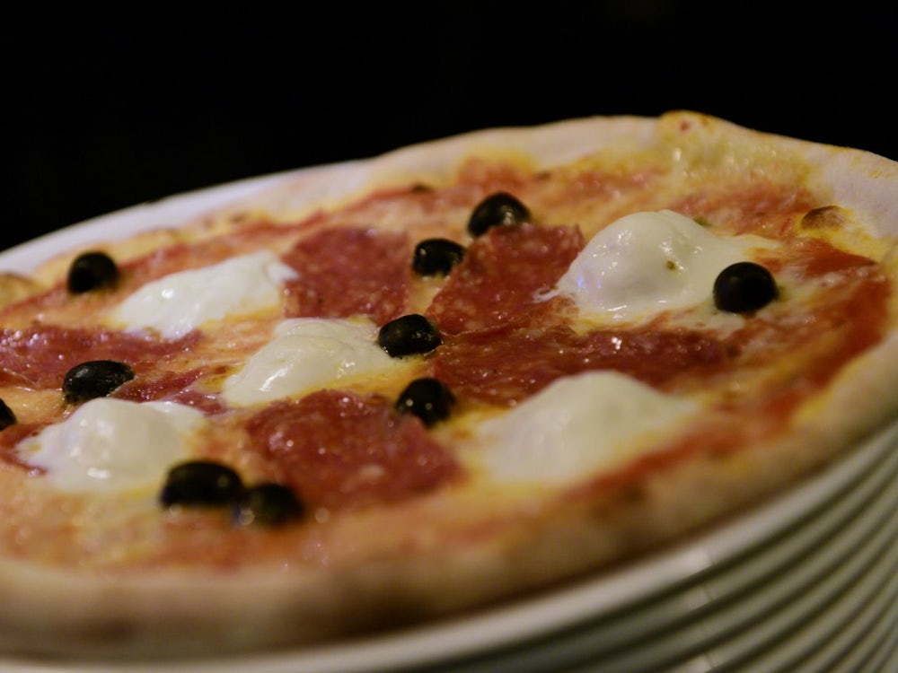 Niederbayern: Schüler bestellt Pizza im Namen des Rektors