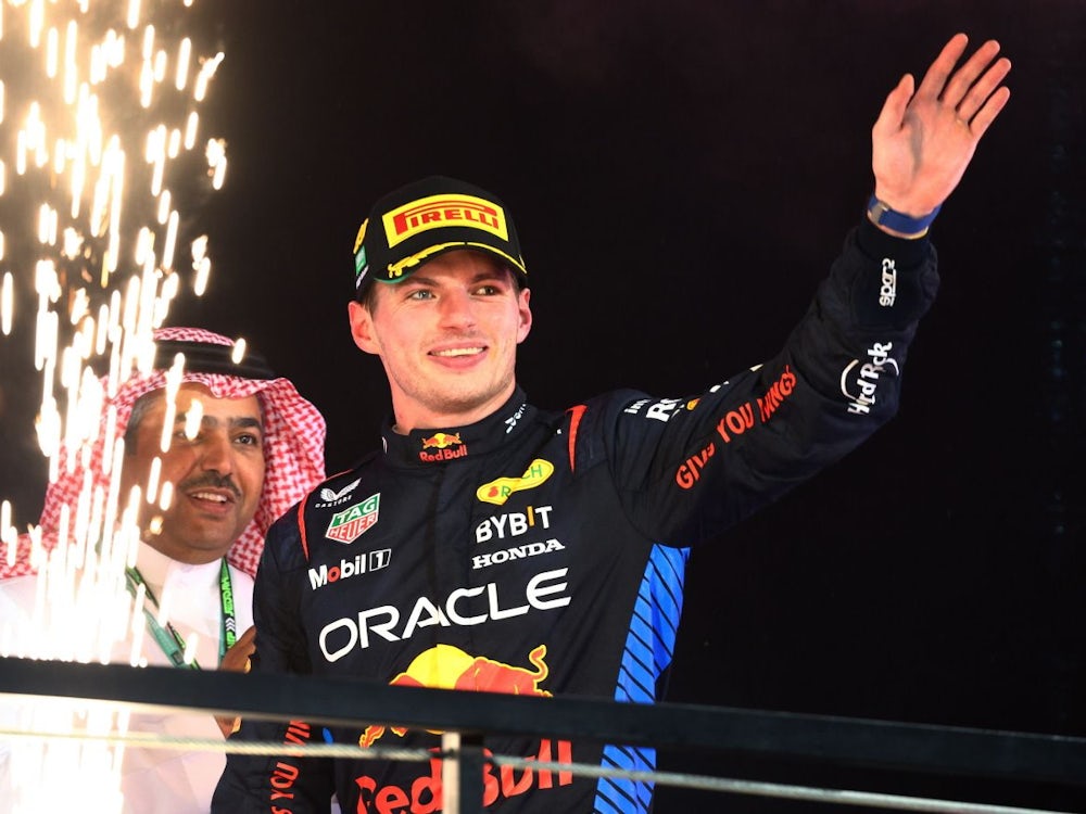 Formel 1 in Saudi-Arabien: Verstappen trotzt weiter dem Red-Bull-Theater