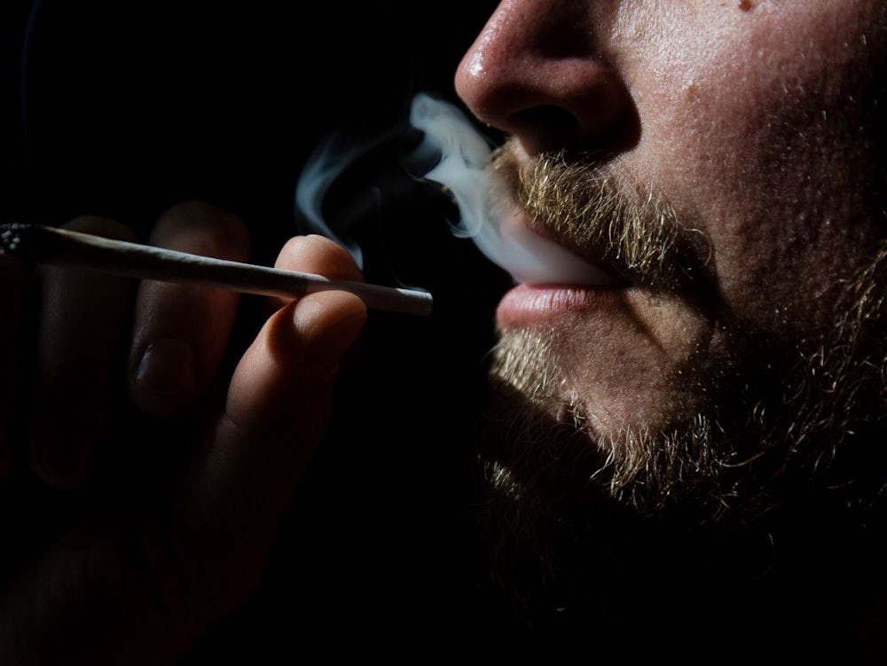 Cannabis-Freigabe: Weißer Rauch über der Wiesn