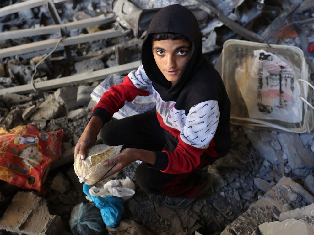 Krieg in Nahost: Erste Hilfslieferungen passieren neuen Übergang zum Gazastreifen