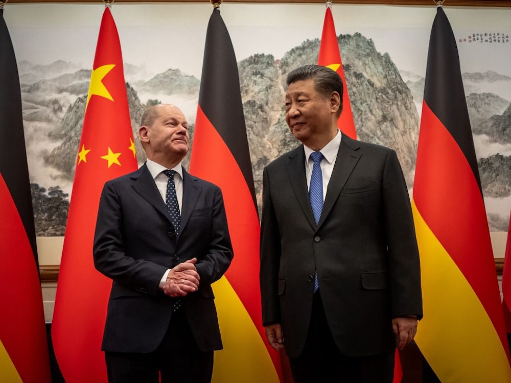 Besuch in Peking: Xi umschmeichelt Scholz – und lässt ihn abblitzen