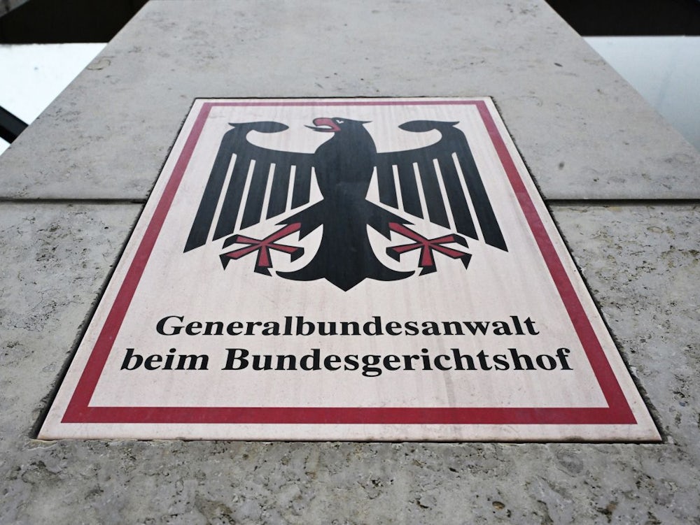 Bayern: Mutmaßliche Agenten mit Verbindung zu Russland verhaftet