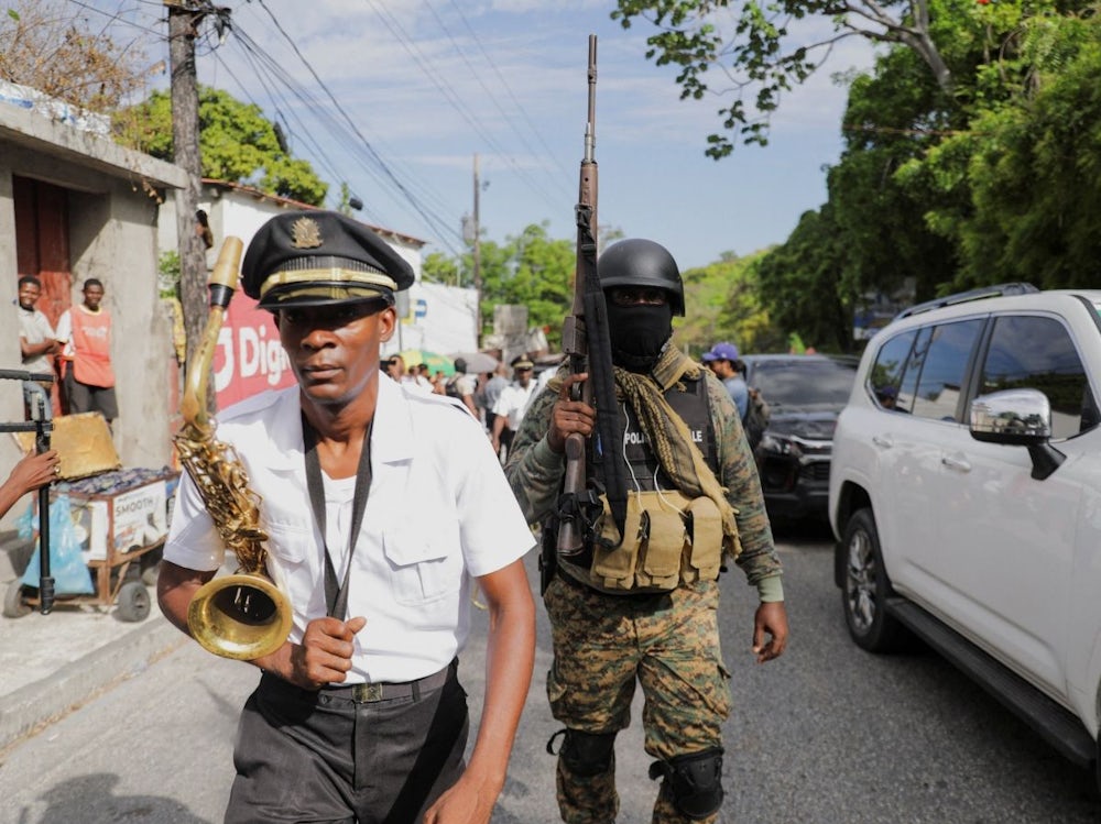 Haiti: Sektempfang und Schüsse in Port-au-Prince