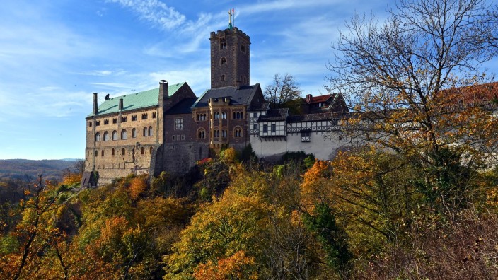 Auszeichnungen - Eisenach: Die Wartburg in Eisenach. Foto: Martin Schutt/dpa-Zentralbild/dpa/Archivbild