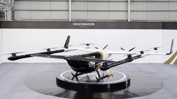 Technik - Wolfsburg: Die Passagierdrohne V.MO bei ihrer Vorstellung in China. Foto: Gaozhnexin/Volkswagen AG/dpa