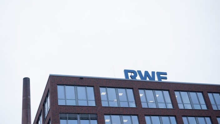 Energie - Essen: Das Logo von RWE. Foto: Rolf Vennenbernd/dpa/Archivbild