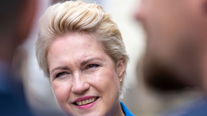 Energie - Rostock: Ministerpräsidentin Manuela Schwesig bei einem Auftritt in Schwerin. Foto: Jens Büttner/dpa/Archiv