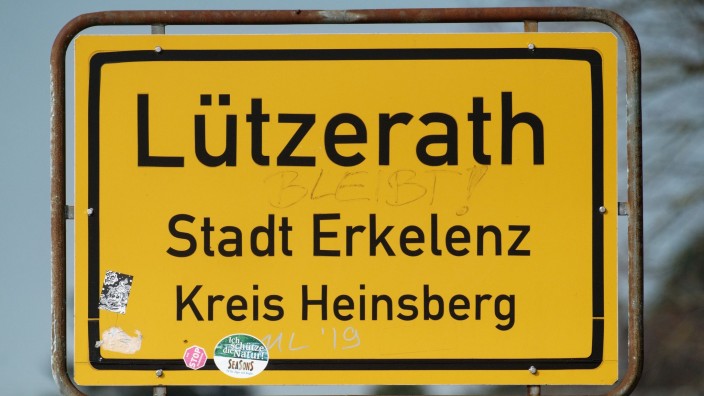 Energie - Erkelenz: Das Ortsschild des Dorfes Lützerath, das zur Stadt Erkelenz gehört. Foto: Henning Kaiser/dpa/Symbolbild