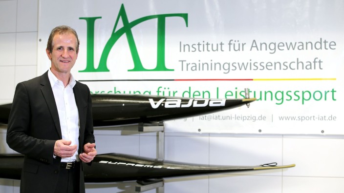 Sportpolitik - Leipzig: Ulf Tippelt steht im Institut für Angewandte Trainingswissenschaft. Foto: Jan Woitas/dpa-Zentralbild/dpa