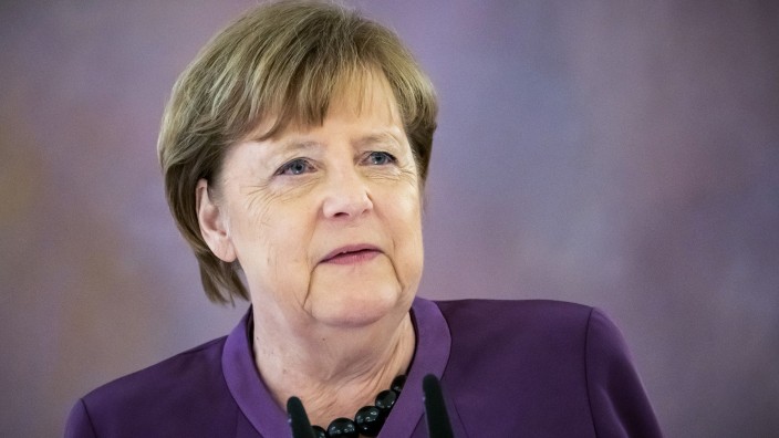 Literatur - Leipzig: Angela Merkel, (CDU), ehemalige Bundeskanzlerin, spricht. Foto: Michael Kappeler/dpa