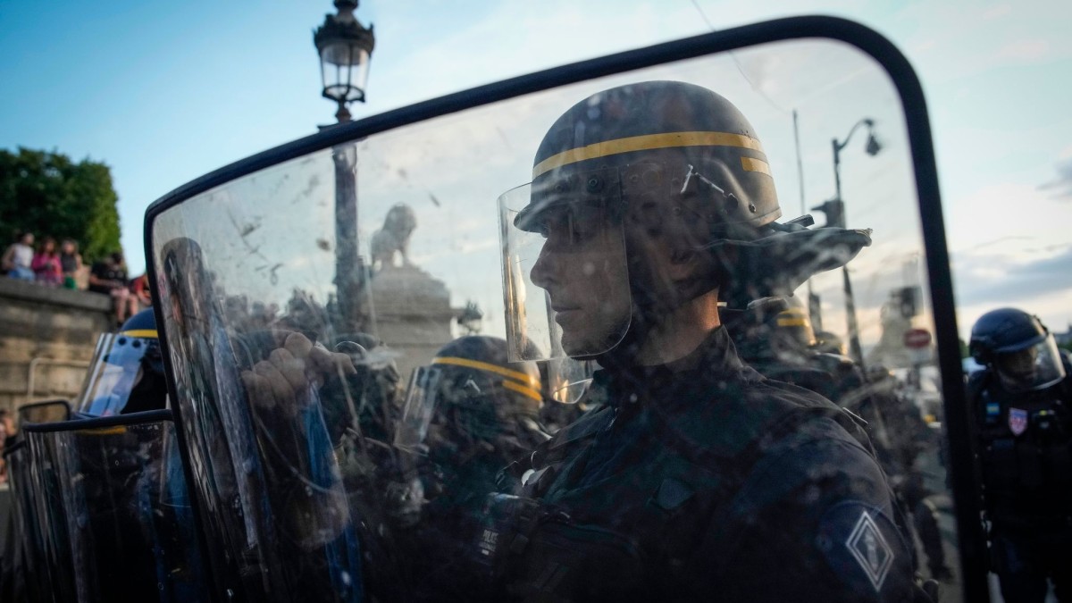 Troubles – La France sécurise le 14-Juillet avec 130 000 policiers – Politique