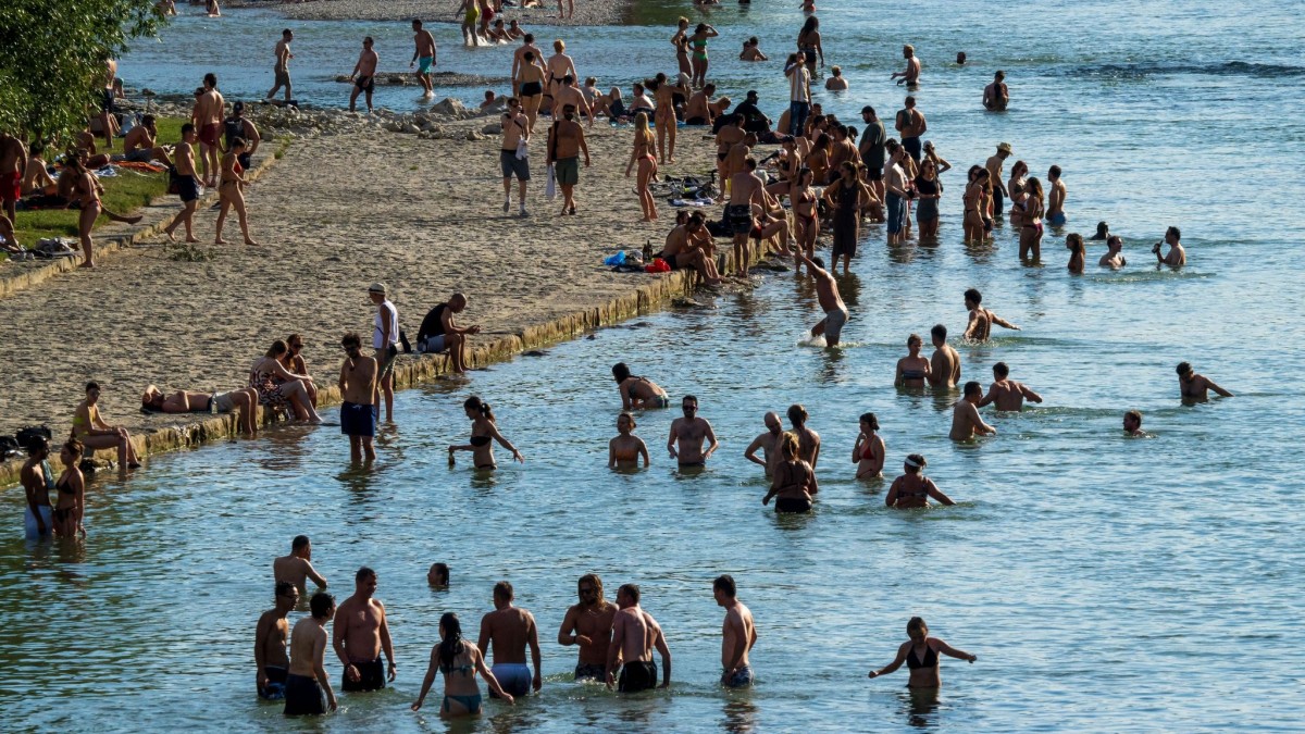 Highest Temperature of the Year in Germany: 38.8 Degrees Celsius Recorded in Bavaria – German Weather Service (DWD)