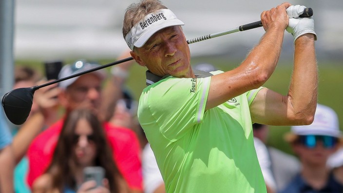 Golf - Moosinning: Bernhard Langer in Aktion bei den US Senior Open. Foto: Tork Mason/The Post-Crescent/AP/dpa
