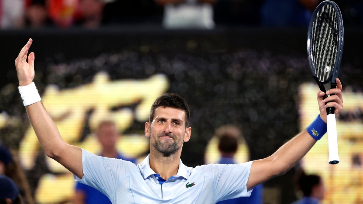 Novak Djokovic Dominates Australian Open, Threatens Challengers