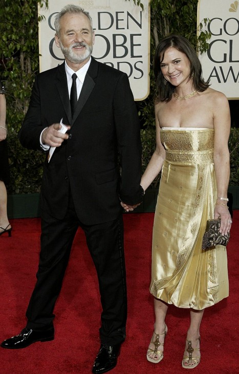 Bill Murray and his wife arrive for the Golden Globe Awards ceremony 25 January 2004, at the Beverly Hilton Hotel in Beverly Hills