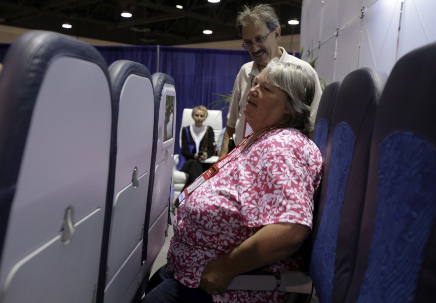 Luftverkehr Passagiere Sitze, Reuters