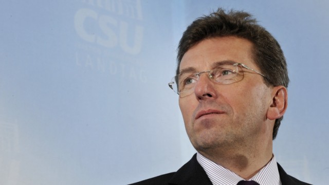 CSU-Fraktionsvorsitzender Schmid rechnet mit 'Moratorium' bei Wehrpflicht