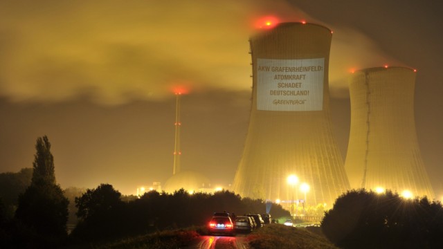 Leuchtender Protest gegen Atomkraft