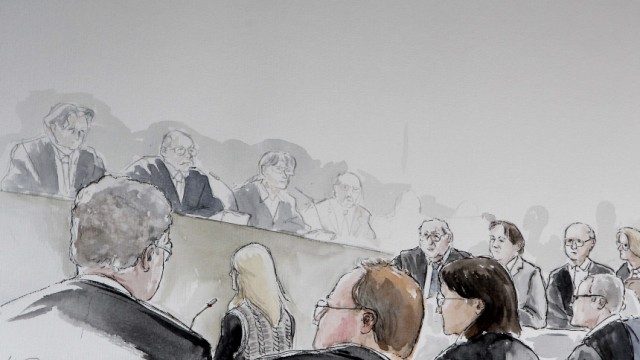 Drawing of defendant Swiss meteorologist and TV weather host Kachelmann listening to plaintiff Sabine W at country court in Mannheim