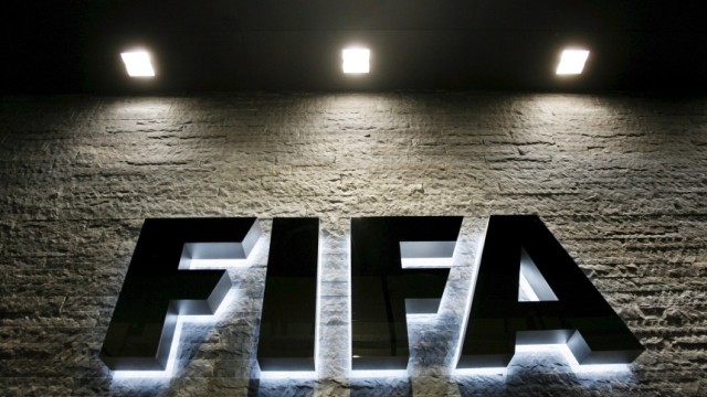 Wegen WM-Vergabe: FIFA droht Korruptionsskandal