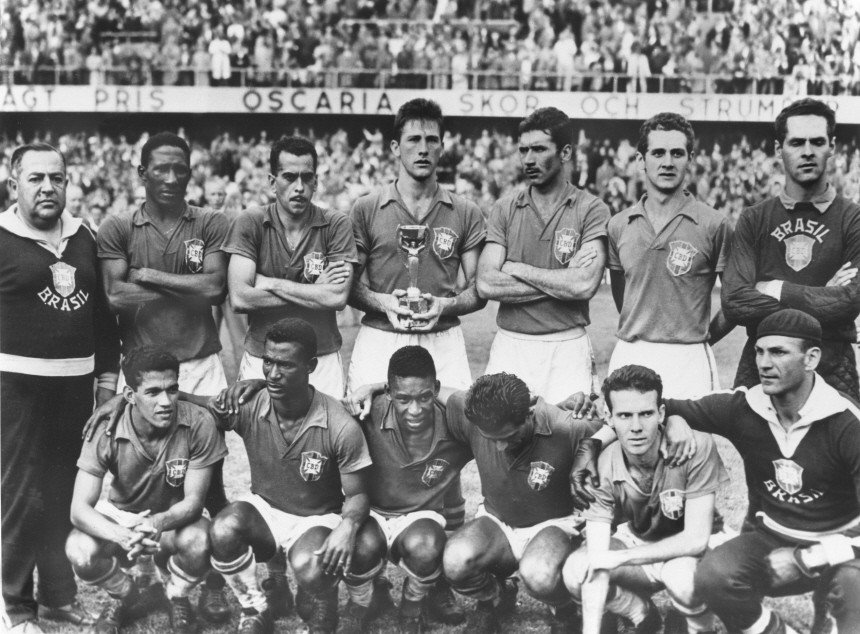 FUßBALL-WM '58: BRASILIEN ERSTMALS WELTMEISTER