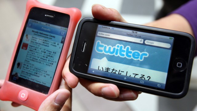 Soziale Netzwerke: Twittern kann man von überall - außer von manchen Firmencomputern aus.