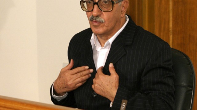 Tarik Asis bei seiner ersten Anhörung vor Gericht, 2004