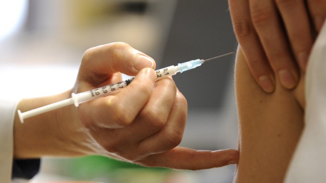 Gesundheitsministerin von Thueringen ruft Buerger zur Grippeimpfung auf
