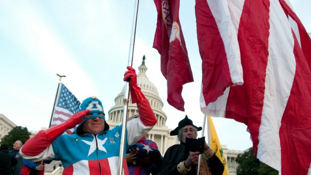 Tea Party Rallies At U.S. Capitol On Election Day