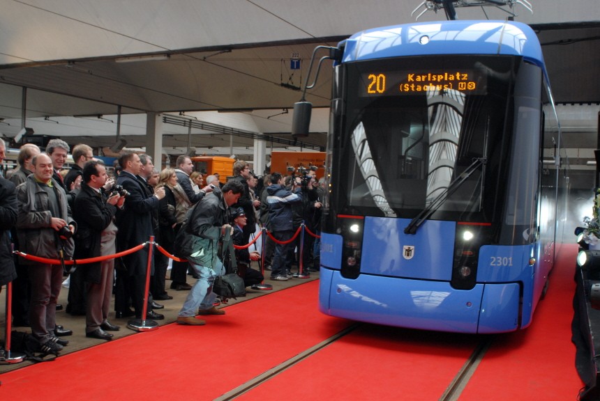 MVG präsentiert neue Straßenbahn, 2009