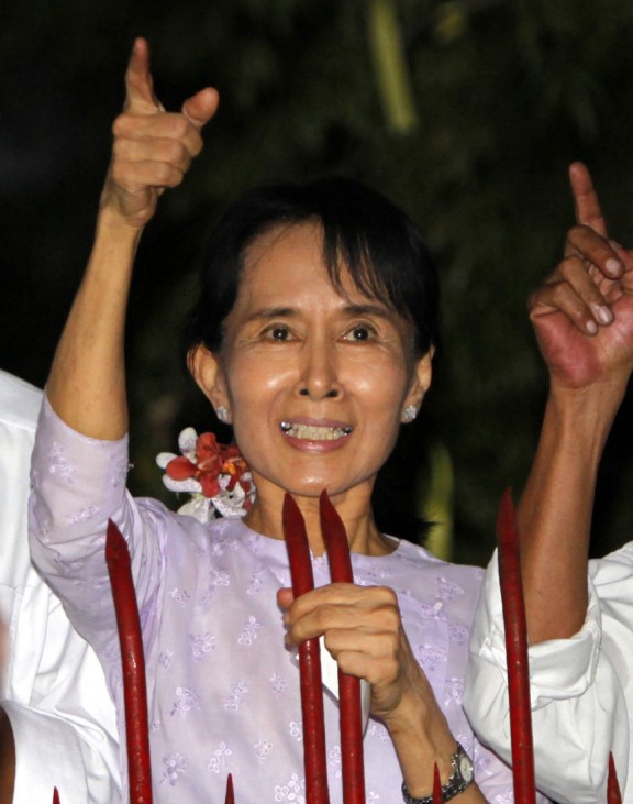 Friedensnobelpreisträgerin Suu Kyi frei