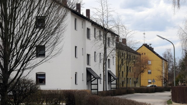 Sozialer Wohnungsbau: Auch in Kirchseeon (hier die Siedlerstraße) gibt es kaum noch Sozialwohnungen. Foto: Endt