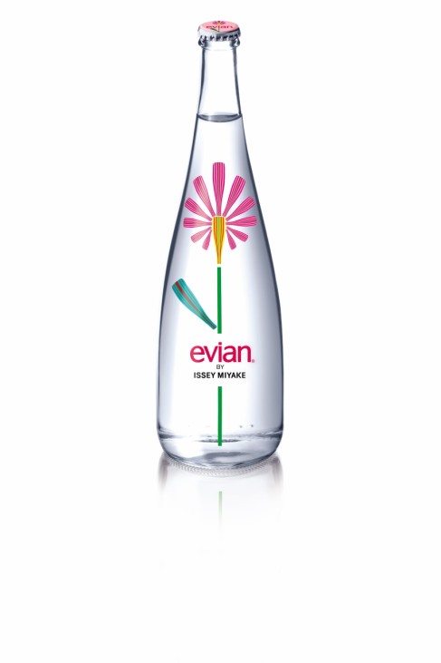 Evian Design Flasche Wasser Designer