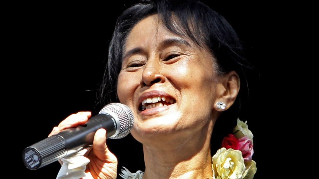 Suu Kyi feuert Anhänger zu Einsatz für Demokratie an