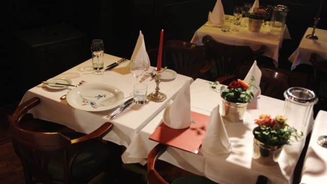 Grüne Gans: Die Tische sind adrett gedeckt - doch wenn das Restaurant ausgebucht ist, wird es eng.