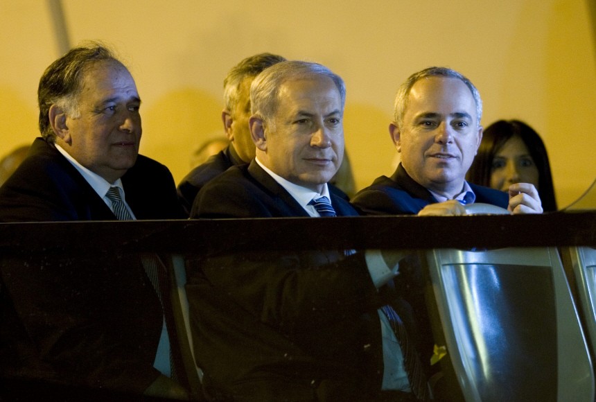 Benjamin Netanyahu, Yona Yahav, Yuval Steinitz