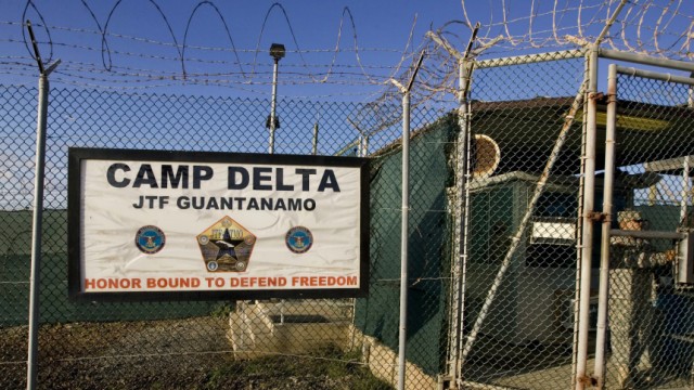 Politik kompakt: US-Gefangenenlager Guantanamo Bay auf Kuba: Das Repräsentantenhaus hat gegen die Schließung gestimmt.