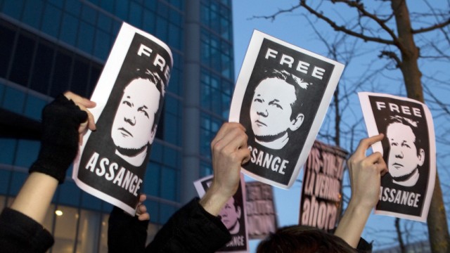 Wikileaks supporters demonstrate in support of founder Assange in Madrid