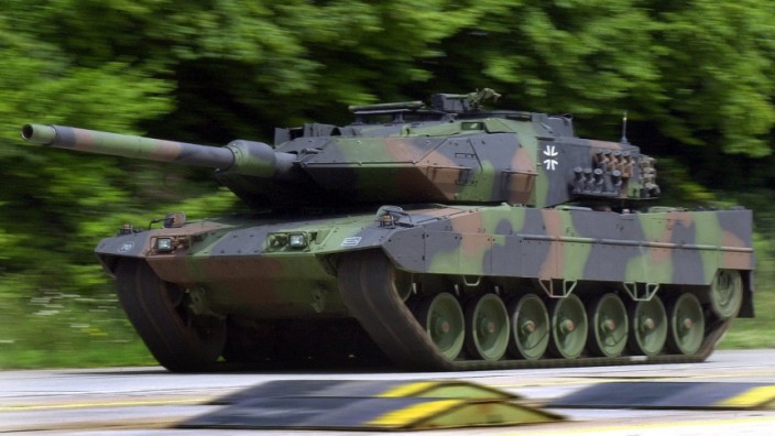 Leopard 2 A6 EX, 2002