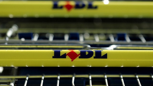 Einzelhandelsverband gegen Lidl-Vorschlag von zehn Euro Mindestlohn