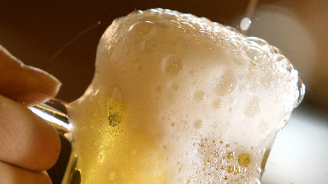 Feiern zum 'Tag des Bieres' am 23. April