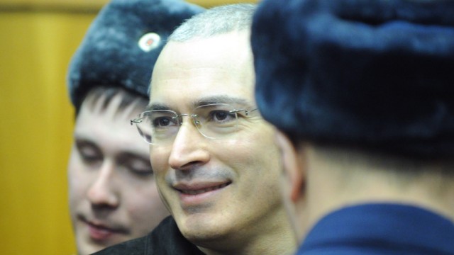 Chodorkowskij-Urteil: Er sitzt weiter hinter Gittern, trotzdem ist er der gefährlichste Gegner des Kreml: Der ehemalige Yukos-Chef Michail Chodorkowskij.